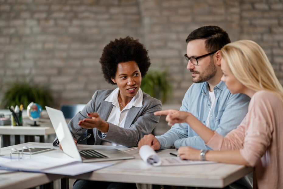 Transformando Leads em Clientes com SEO e Marketing Digital